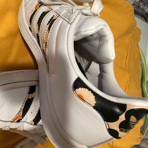 Adidas Marimekko white sneakers, size 7, unique - Picture 10 of 10
